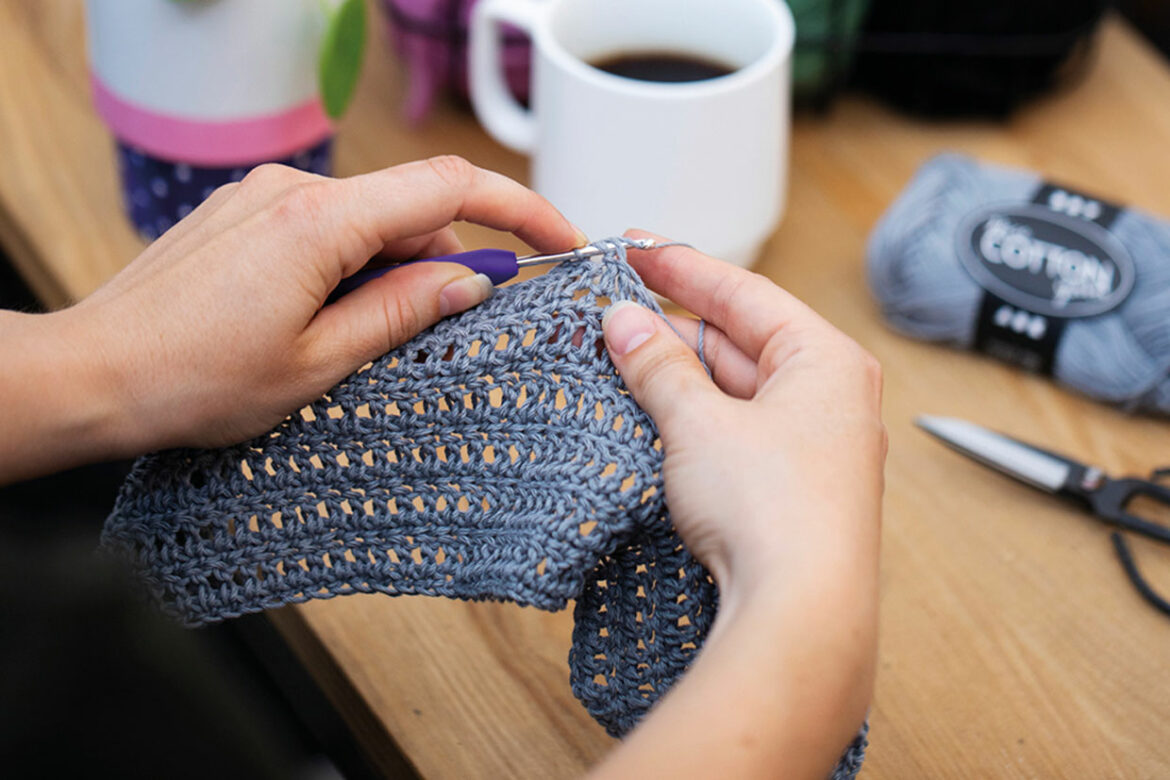 Hækling for venstrehåndede: Lær at hækle her